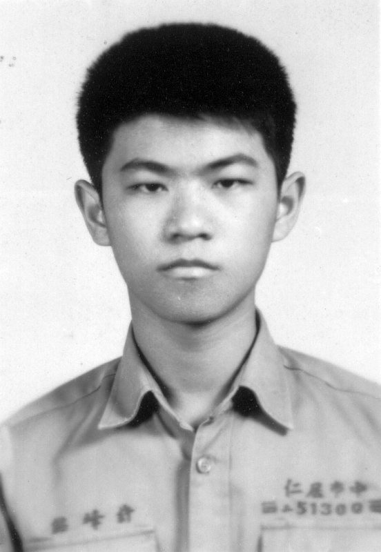 大頭照帥哥同學會老照片時光機