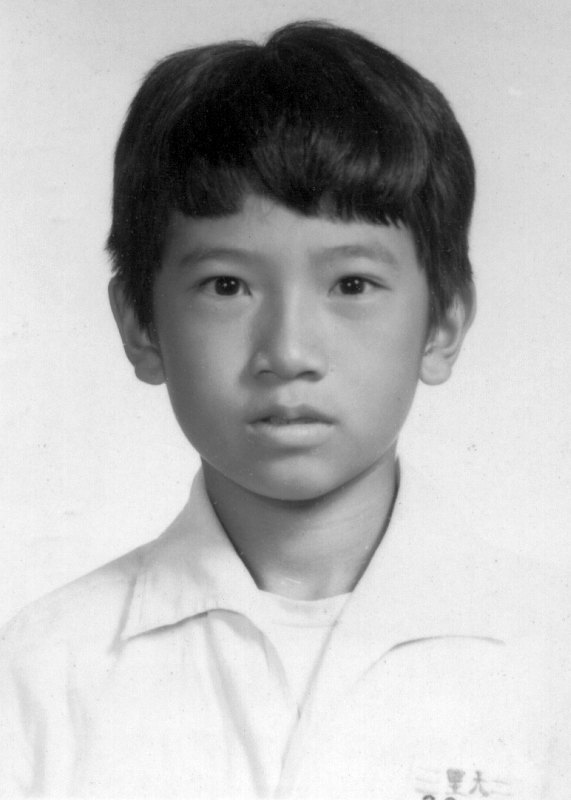 大頭照帥哥同學會老照片時光機