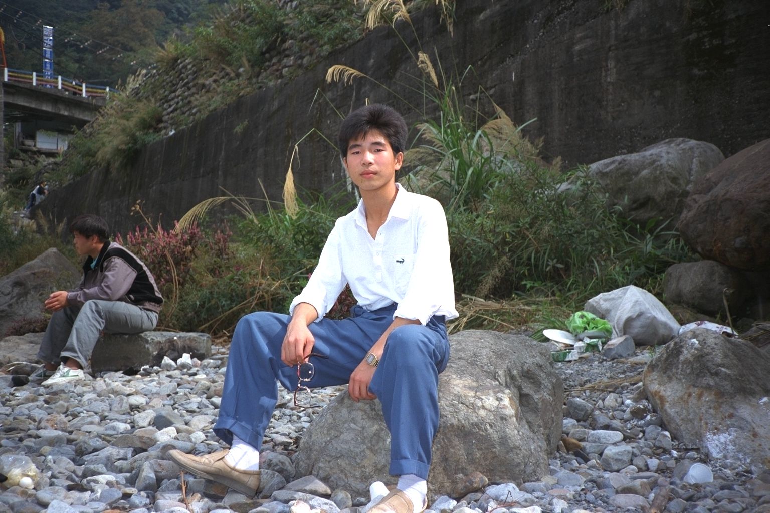 嶺東中學資訊科一班帥哥網路同學會老照片時光機