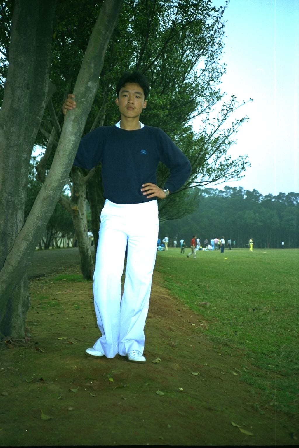 嶺東中學資訊科一班帥哥網路同學會老照片時光機