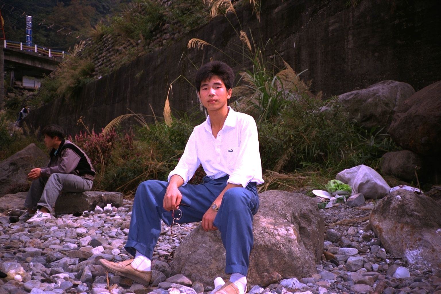 嶺東中學資訊科一班帥哥網路同學會老照片時光機