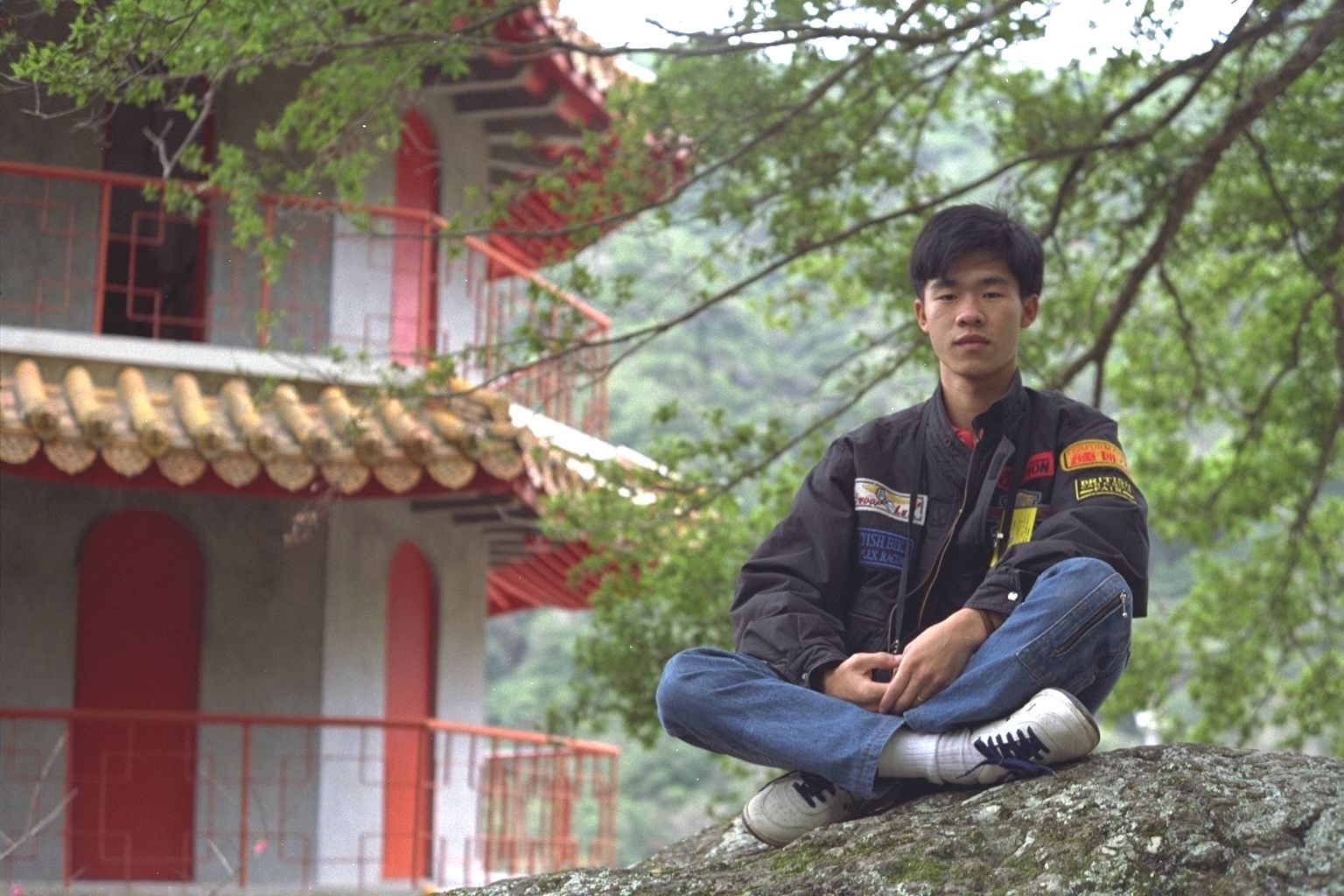 嶺東中學資訊科五班畢業旅行帥哥網路同學會老照片時光機