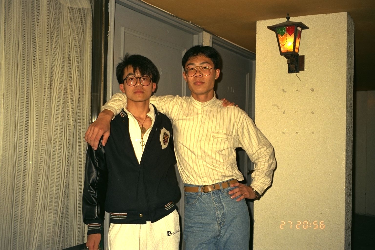 嶺東中學資訊科五班畢業旅行帥哥網路同學會老照片時光機