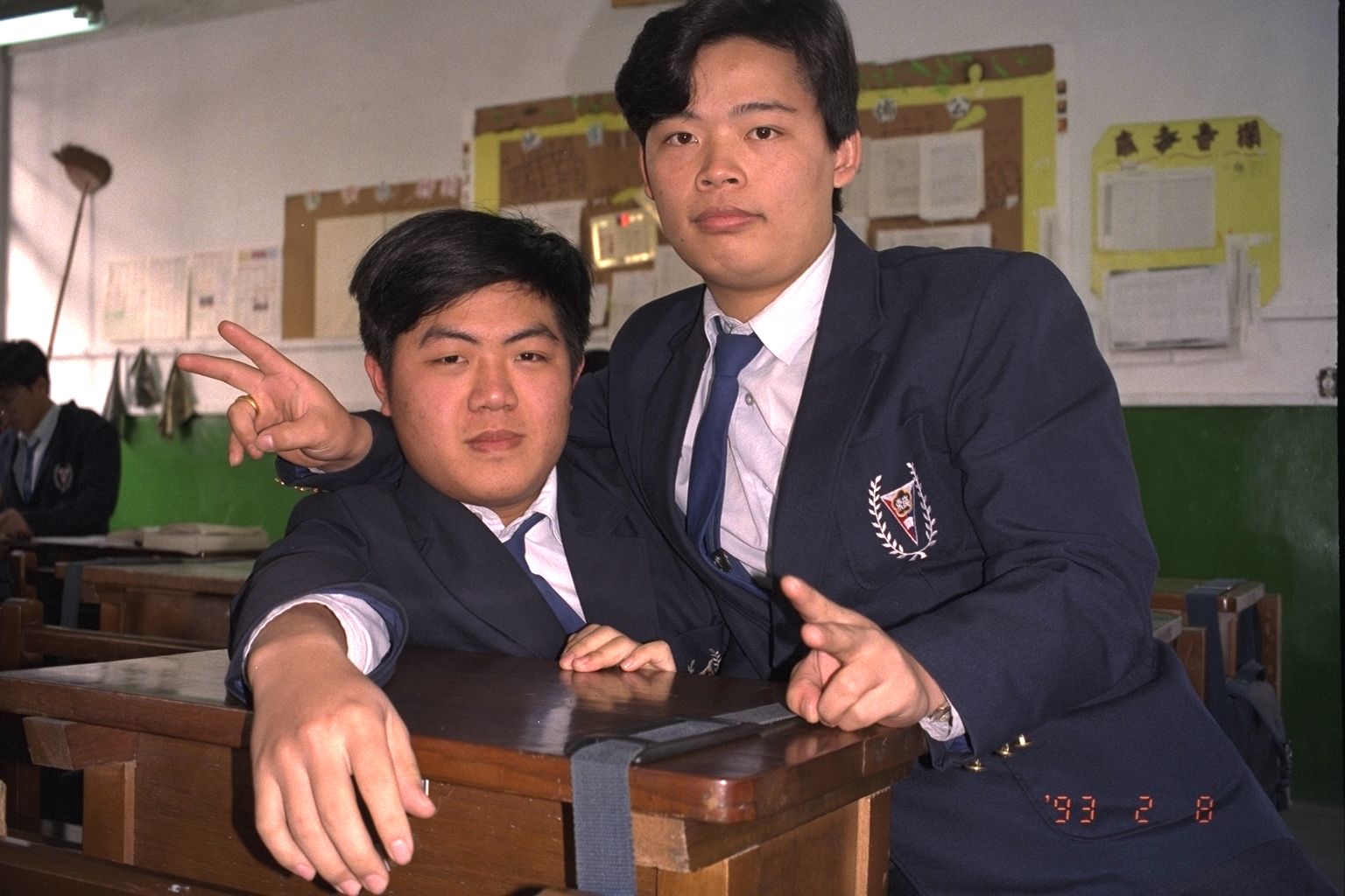 嶺東中學資訊科網路同學會陳日昇老照片時光機