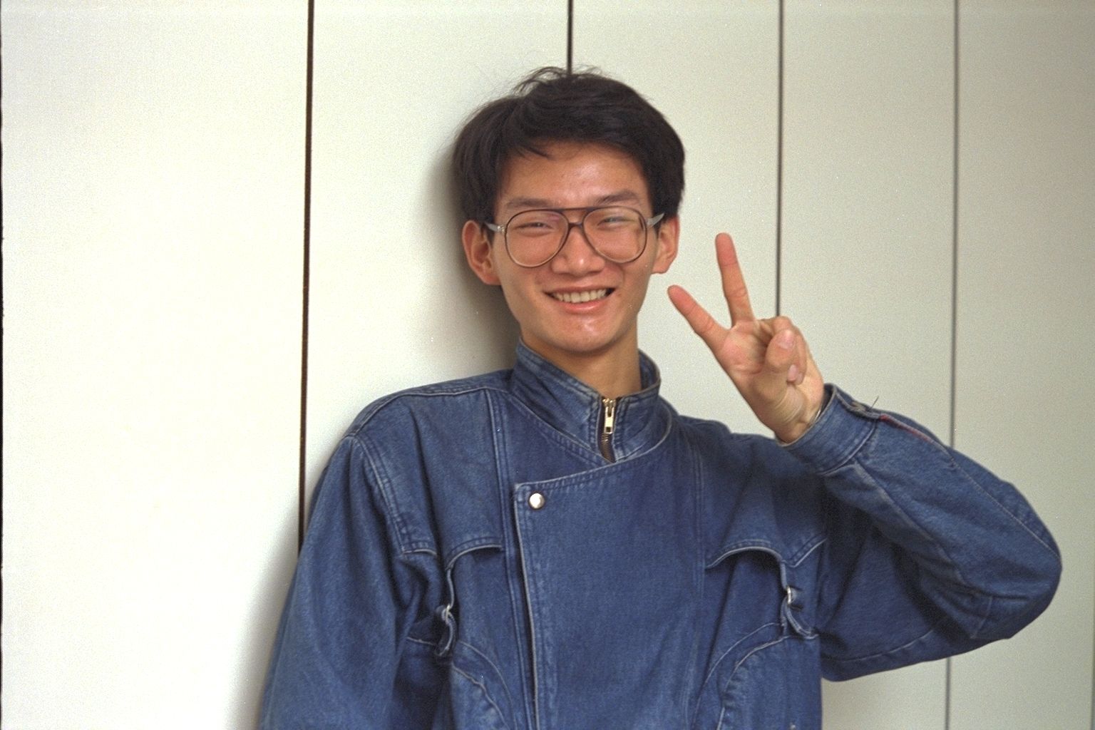 帥哥谷忠國同學老照片時光機