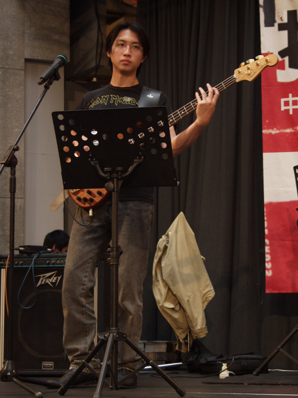 大魯閣新時代購物中心大學熱門音樂社團演奏會20020323台中拍照景點2018