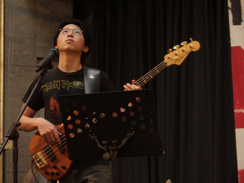 大魯閣新時代購物中心大學熱門音樂社團演奏會20020323台中拍照景點2018