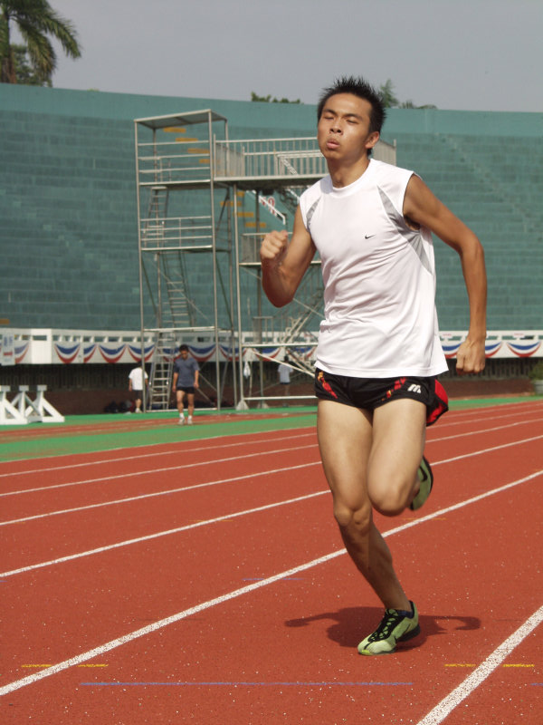 大豐裝訂田徑隊訓練20030615台灣體育運動大學運動攝影