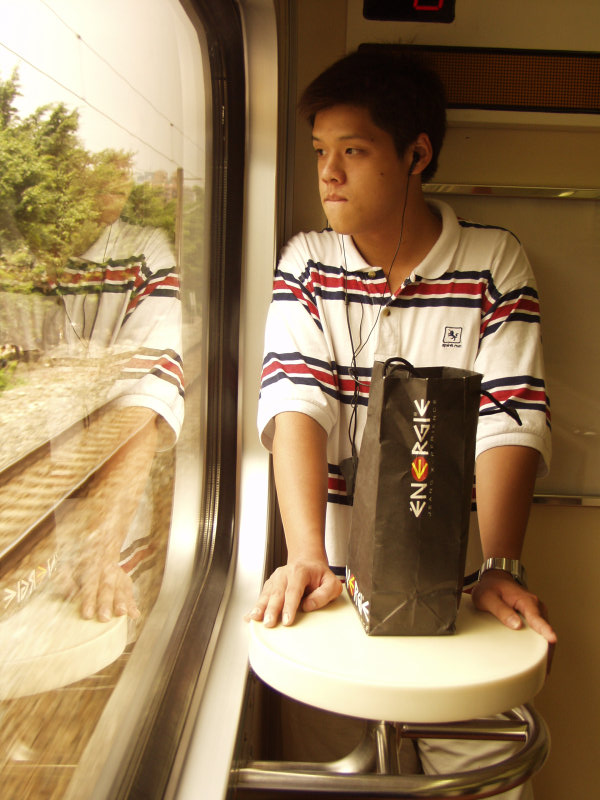 PP自強號餐車台灣鐵路旅遊攝影