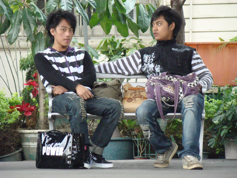 月台交談旅客2008台中火車站台灣鐵路旅遊攝影