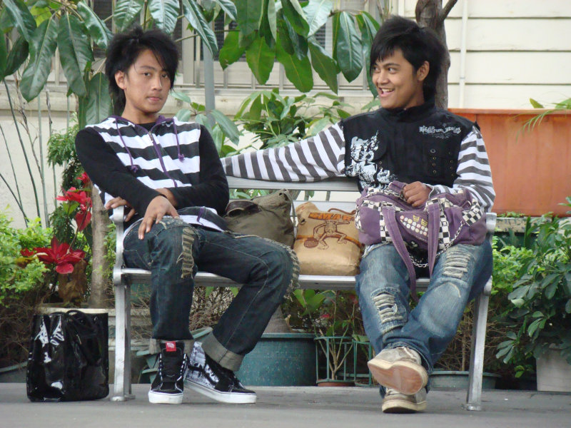 月台交談旅客2008台中火車站台灣鐵路旅遊攝影