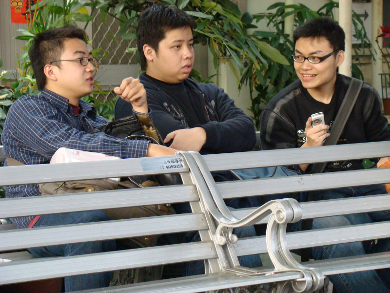 月台交談旅客2008台中火車站台灣鐵路旅遊攝影