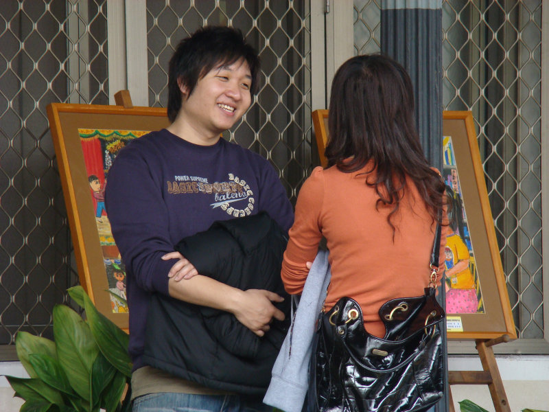 月台交談旅客2009台中火車站台灣鐵路旅遊攝影