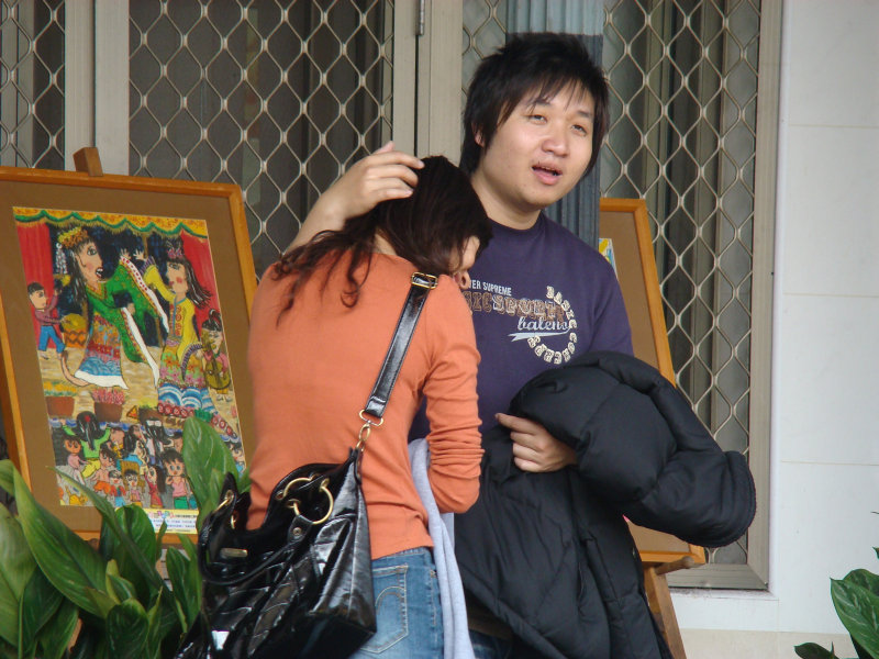 月台交談旅客2009台中火車站台灣鐵路旅遊攝影