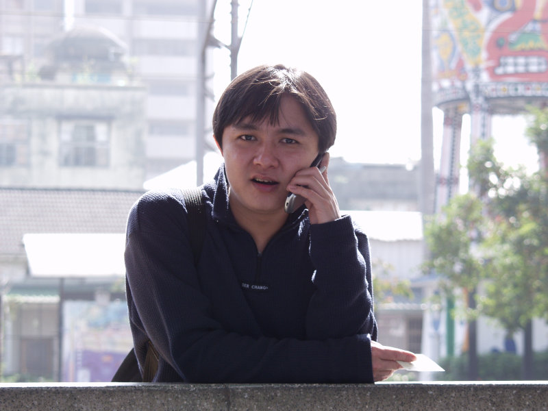 月台交談的旅客2006台中火車站台灣鐵路旅遊攝影