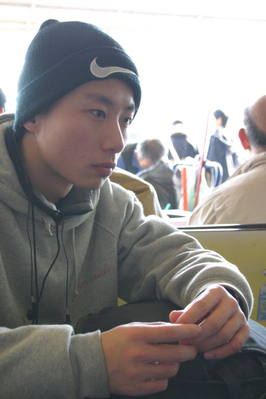 月台旅客2005年台中火車站台灣鐵路旅遊攝影