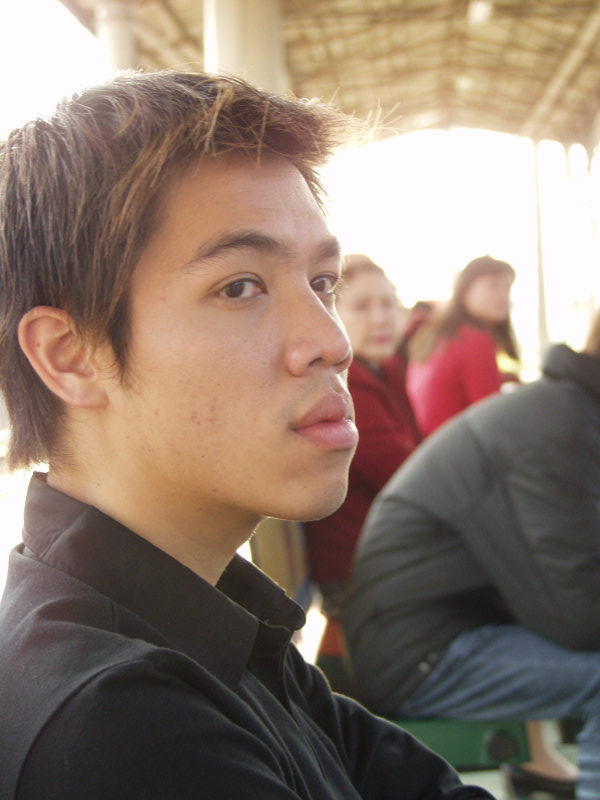 月台旅客特寫2002台中火車站台灣鐵路旅遊攝影