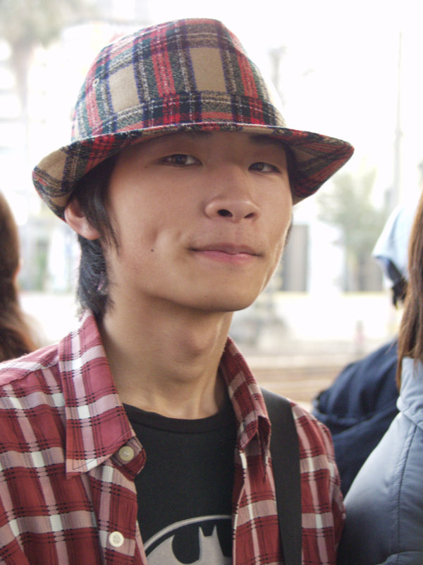 月台旅客特寫2003台中火車站台灣鐵路旅遊攝影