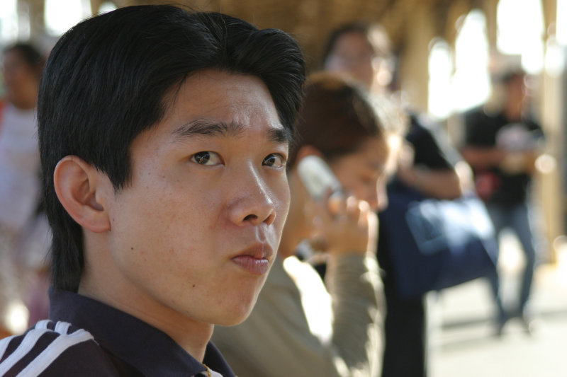 月台旅客特寫2004台中火車站台灣鐵路旅遊攝影