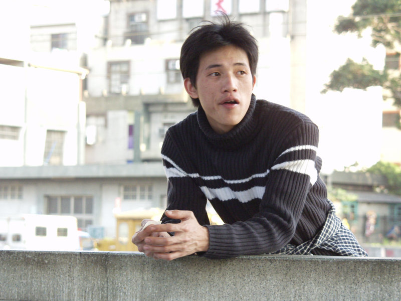 月台旅客特寫2006台中火車站台灣鐵路旅遊攝影