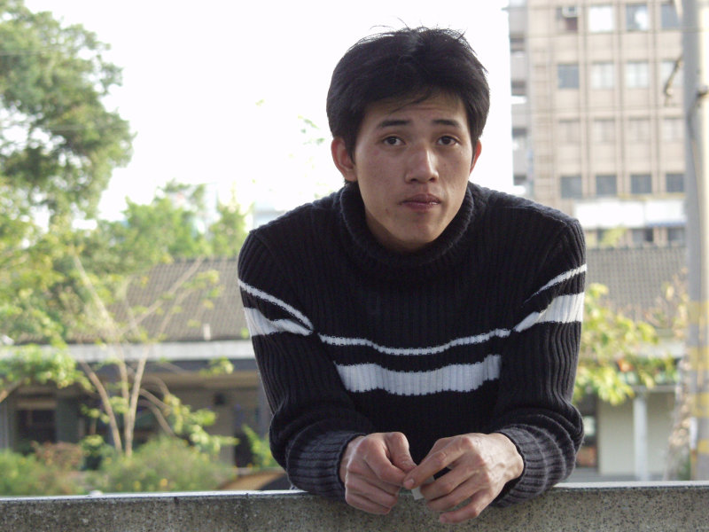 月台旅客特寫2006台中火車站台灣鐵路旅遊攝影