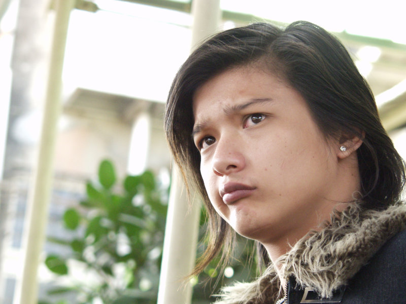 月台旅客特寫2006台中火車站台灣鐵路旅遊攝影