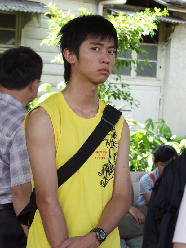 月台旅客特寫2006台中火車站台灣鐵路旅遊攝影