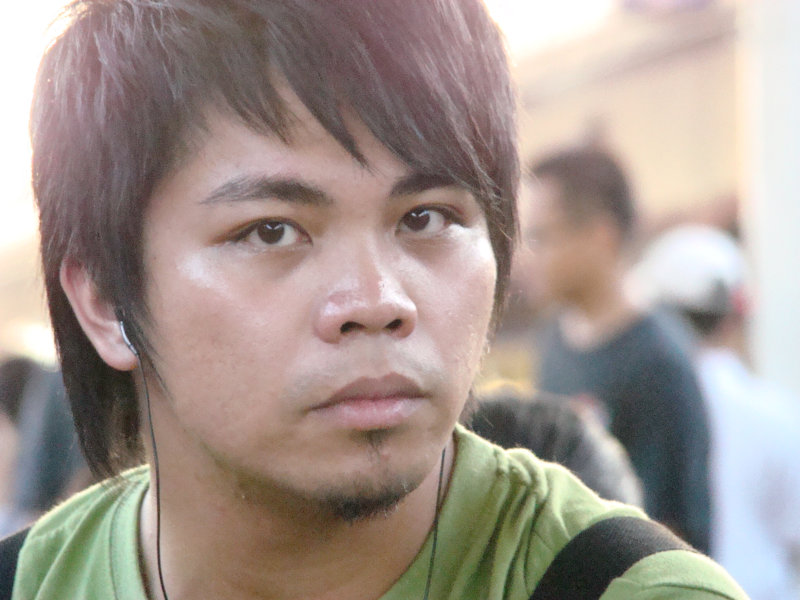 月台旅客特寫2007台中火車站台灣鐵路旅遊攝影