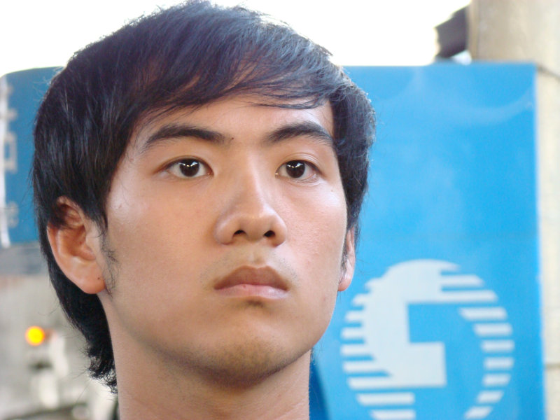 月台旅客特寫2007台中火車站台灣鐵路旅遊攝影