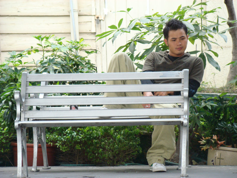 月台旅客特寫2007台中火車站台灣鐵路旅遊攝影