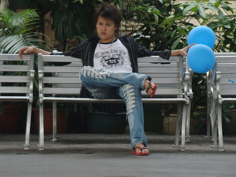 月台旅客特寫2009台中火車站台灣鐵路旅遊攝影