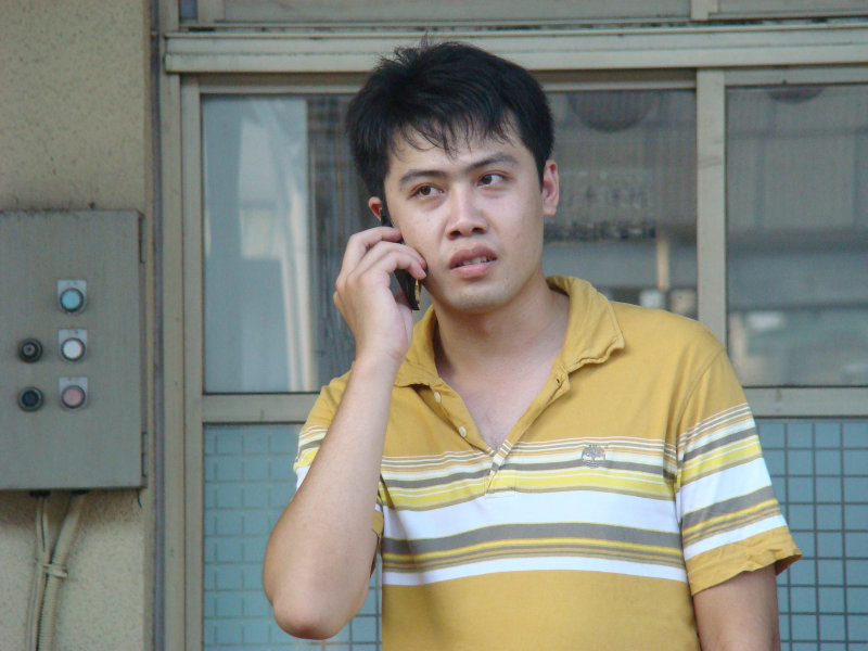 月台旅客特寫2009台中火車站台灣鐵路旅遊攝影