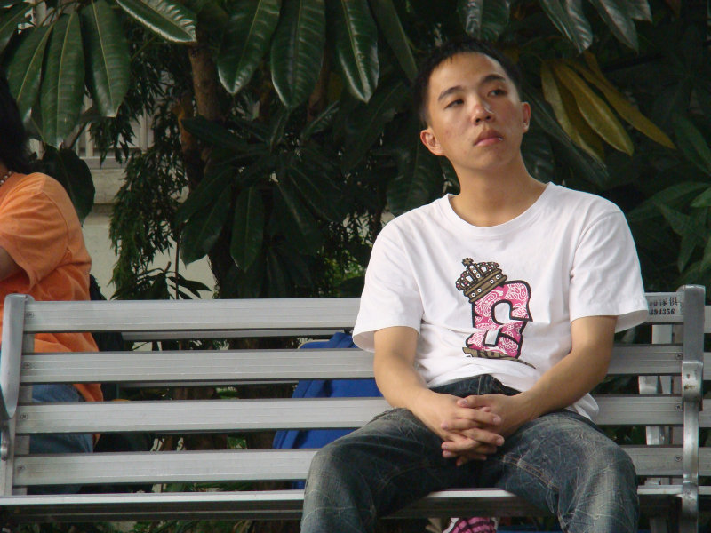 月台旅客特寫2009台中火車站台灣鐵路旅遊攝影