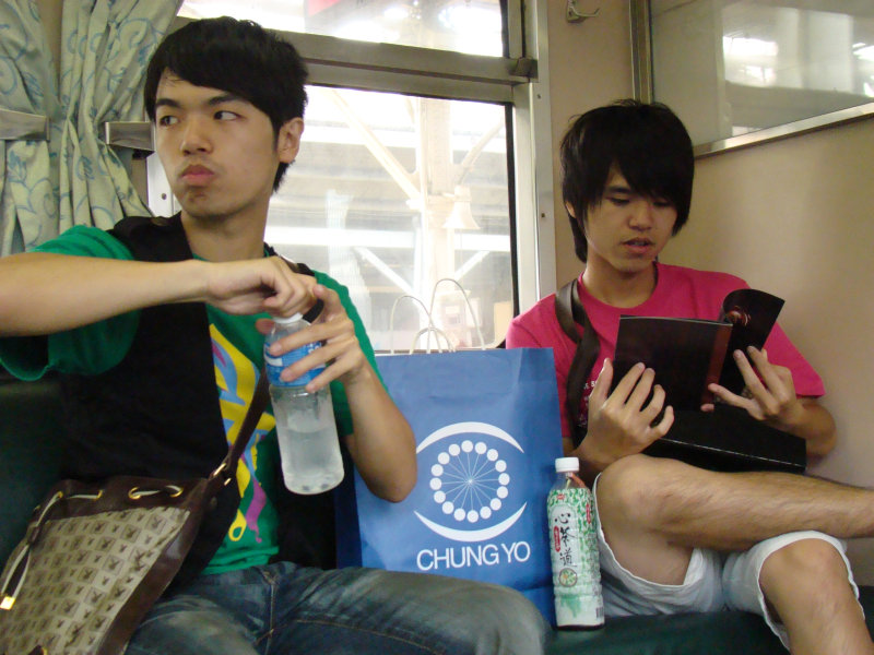 柴快台灣鐵路旅遊攝影