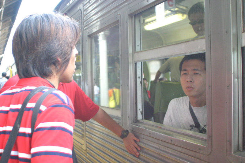 柴快台灣鐵路旅遊攝影