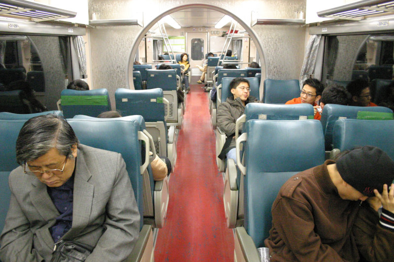 柴快台灣鐵路旅遊攝影