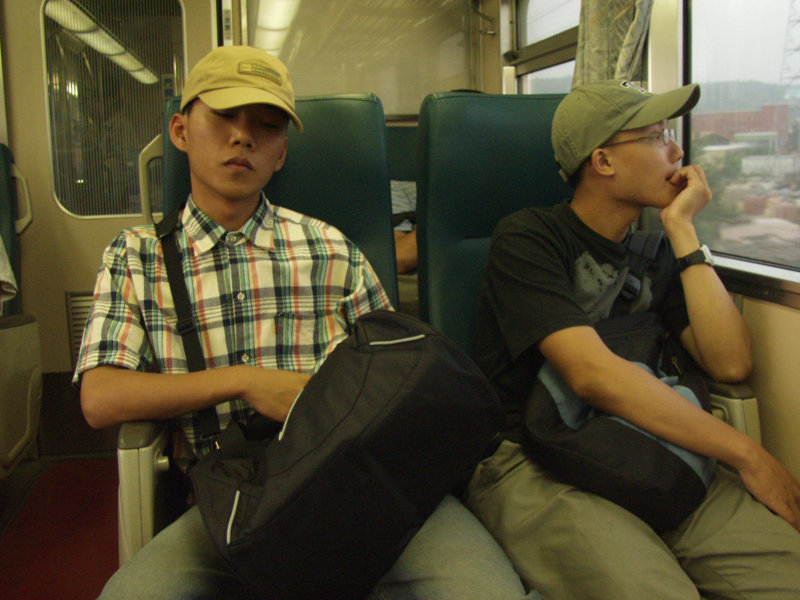 柴快台灣鐵路旅遊攝影