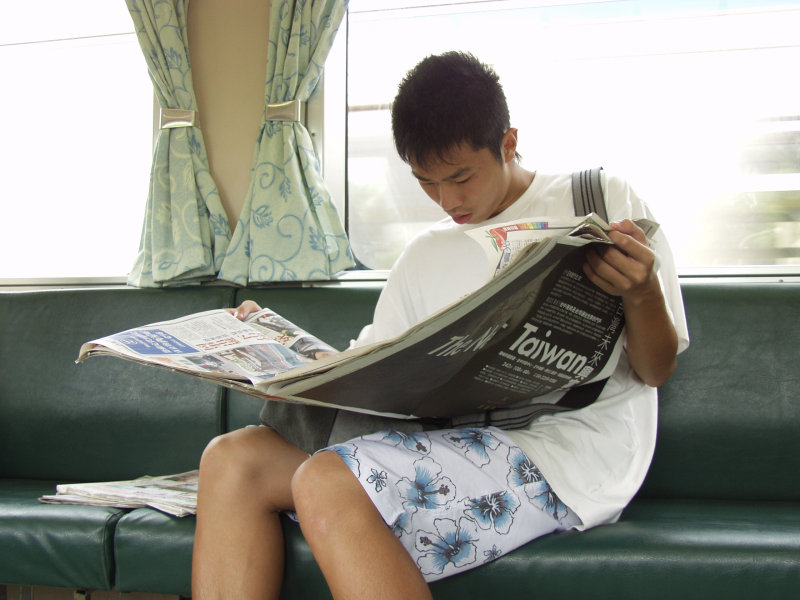 柴快台灣鐵路旅遊攝影