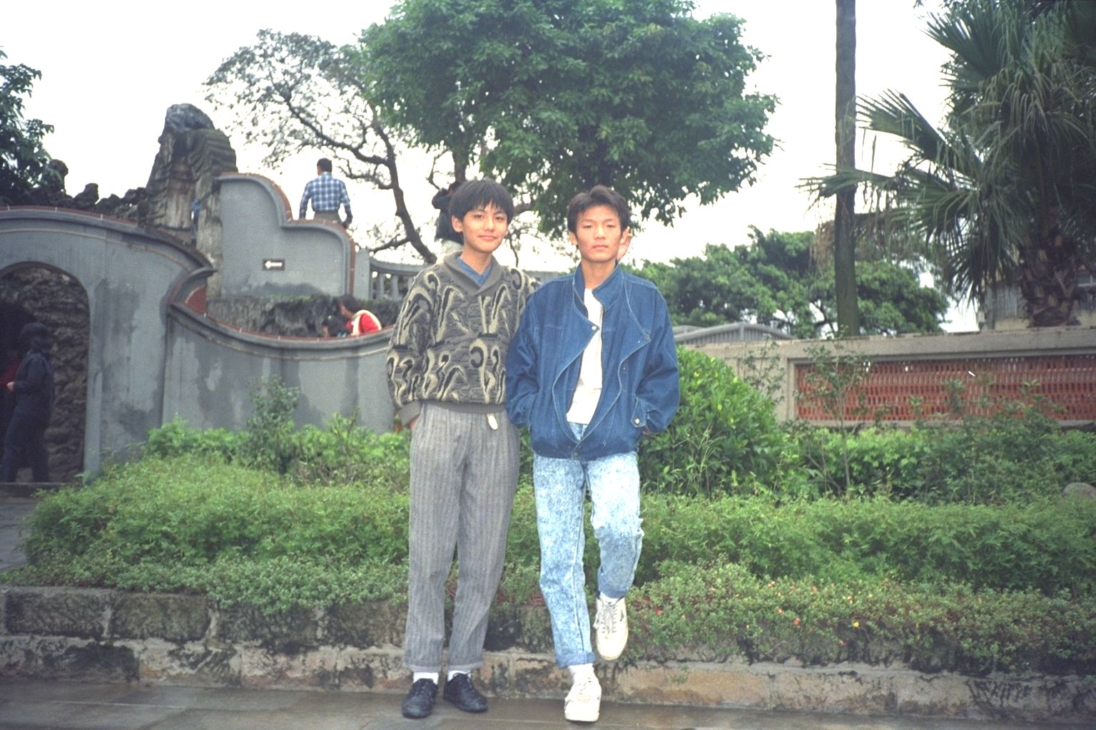 向上國中網路同學會: 台中市立向上國中民國七十七年 三年七班 