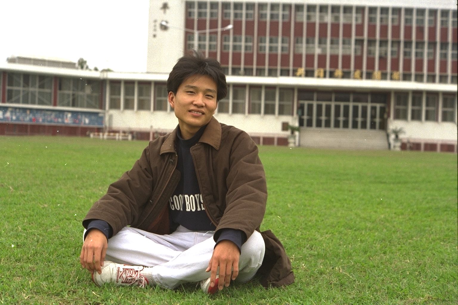 高中帥哥中興大學外拍照片