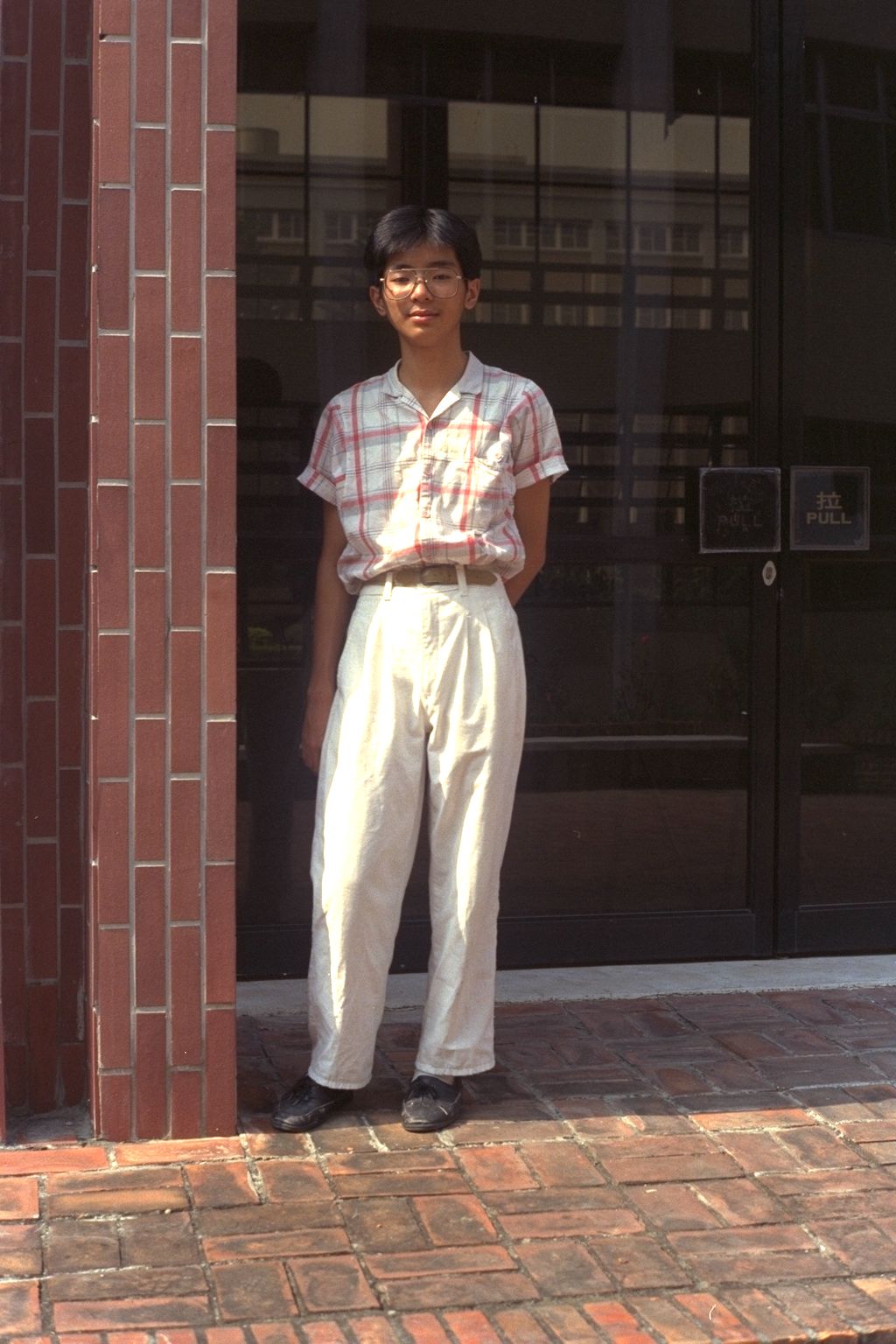 台中跳育大學外拍台中一中帥哥同學