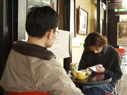 聊天表情2003-01-17咖啡廳攝影拍照2000年至2003年橘園經營時期台中20號倉庫藝術特區藝術村