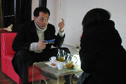 聊天表情(2)2005-01-01咖啡廳攝影拍照2003年至2006年加崙工作室(大開劇團)時期台中20號倉庫藝術特區藝術村