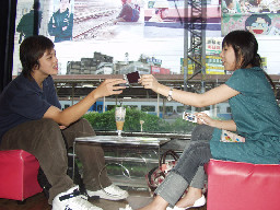 聊天表情2005-06-12咖啡廳攝影拍照2003年至2006年加崙工作室(大開劇團)時期台中20號倉庫藝術特區藝術村