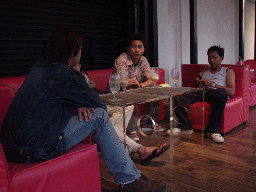 聊天表情系列單張咖啡廳攝影拍照2003年至2006年加崙工作室(大開劇團)時期台中20號倉庫藝術特區藝術村