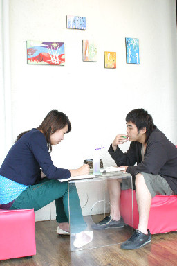 期中考2005-04-17咖啡廳攝影拍照2003年至2006年加崙工作室(大開劇團)時期台中20號倉庫藝術特區藝術村