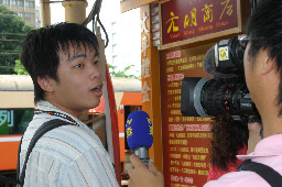 2006年暑假逢甲大學迎新台中火車站台灣鐵路旅遊攝影