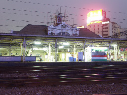 廣場後站台中火車站台灣鐵路旅遊攝影
