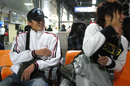 月台交談旅客邀請20061216台中火車站台灣鐵路旅遊攝影