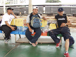 月台旅客2002年台中火車站台灣鐵路旅遊攝影